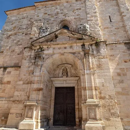 El Jardin De Fray Diego * Zamora